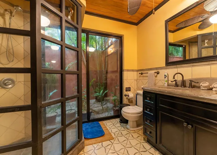 Cerca Del Mar #6- 3br House With Pool Tamarindo